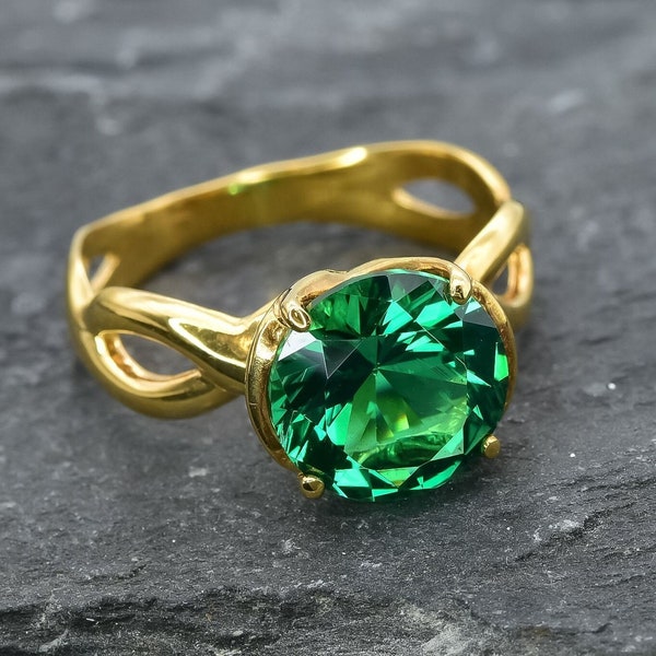 Gold Emerald Ring, Solitaire Engagement Ring, Round Emerald Ring, Gold Statement Ring, 4 Prong Ring, Classic Solitaire Ring,18k Gold Vermeil