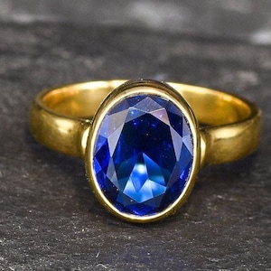 Blue Sapphire Ring, Created Sapphire, Gold Vermeil Ring, Antique Ring, Promise Ring, Royal Blue Ring, Oval Sapphire Ring, Solitaire Ring