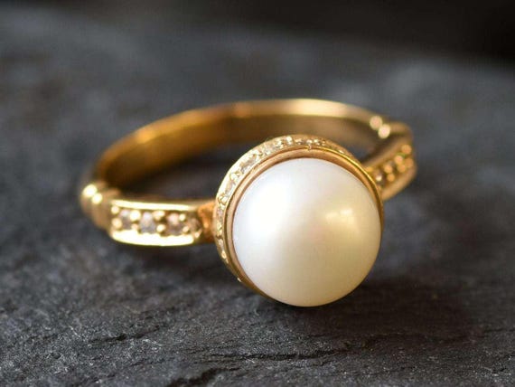 Gold Pearl Ring, Pearl Bridal Ring, Natural White Pearl, Pearl Engagement Ring, Gold Vermeil Ring, Vintage Pearl Ring, Gold Wedding Jewelry