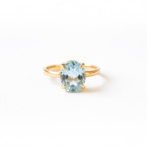 Gold Blue Topaz Ring, 3 Carat Oval Ring, Natural Blue Topaz, Vintage Ring, December Birthstone, Blue Topaz Ring, Blue Ring, Gold Vermeil