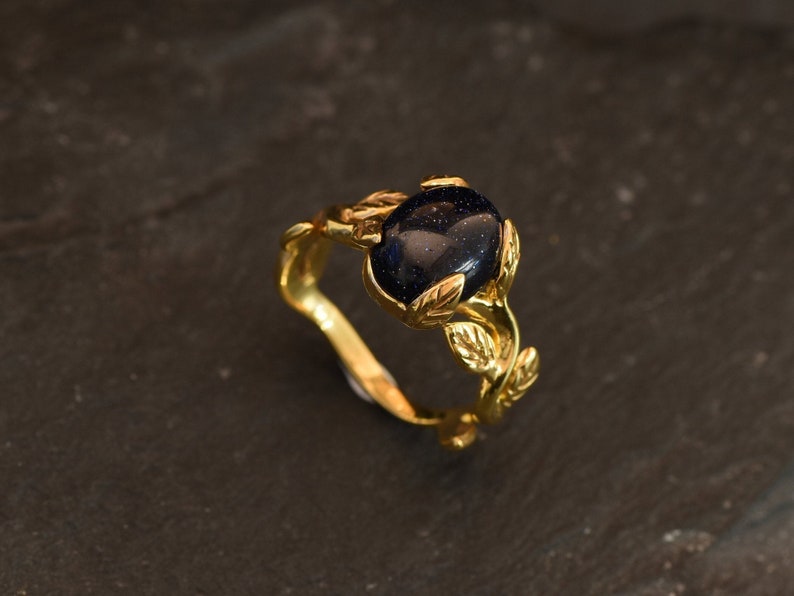 Gold Sandstein Ring, Blattgold Ring, natürlicher Sandstein, Gold Vintage Ring, Blumenring, Blauer Sandstein Ring, Galaxy Ring, Gold Vermeil Ring Bild 10