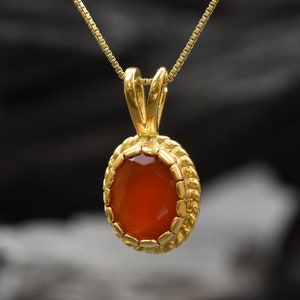 Gold Carnelian Necklace, Victorian Pendant, Natural Carnelian, Gold Carnelian Necklace, Red Agate Necklace, Carnelian Gift, Christmas Gift