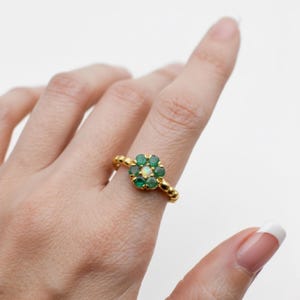 Gold Flower Ring, Natural Emerald Ring, Opal Ring, Green Daisy Ring, Gold Plated Ring, May Birthstone, Vintage Ring, Dainty Flower Ring