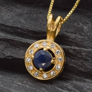 Gold Sapphire Pendant, Natural Sapphire Pendant, September Birthstone, Gold Dainty Pendant, Gold Cluster Pendant, Gold Blue Pendant, Vermeil