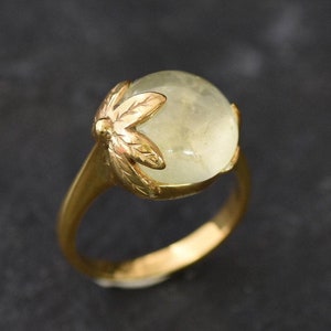 Anillo de hoja de oro, prehnita natural, anillo de piedra natal de mayo, anillo de flor de oro, anillo antiguo de oro, anillo vintage, anillo de plata maciza, chapado en oro de 18 quilates imagen 7