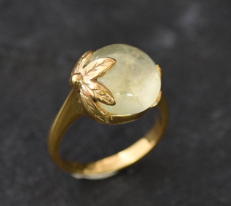Anillo de hoja de oro, prehnita natural, anillo de piedra natal de mayo, anillo de flor de oro, anillo antiguo de oro, anillo vintage, anillo de plata maciza, chapado en oro de 18 quilates imagen 7