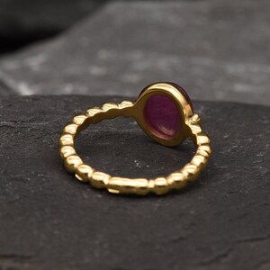 Rubin Ring in Gold, Natürlicher Rubin, Oval Ring, Vergoldete Ring, Vintage Ring, Juli Geburtsstein, Jubiläumsgeschenk, 3 Karat Ring, Vermeil Ring Bild 9