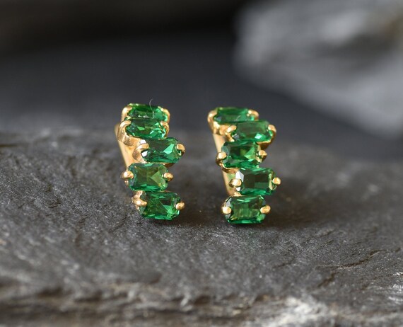 Etsy emerald earrings deals
