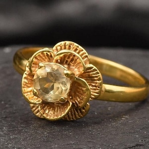 Gold Flower Ring, Vintage Flower Ring, Gold Citrine Ring, Natural Citrine, Floral Ring, Gold Birthstone Ring, November Birthstone, 18K Gold