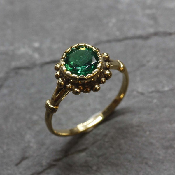 Gold Emerald Ring, Created Emerald, Round Vintage Ring, Gold Plated Ring, Green Flower Ring, Solitaire Ring, Antique Ring, Vermeil Ring
