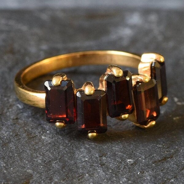 Gold Garnet Ring, Natural Garnet, Emerald Cut Band, January Birthstone, Gold Vintage Ring, Baguette Band, Half Eternity Ring, Gold Vermeil