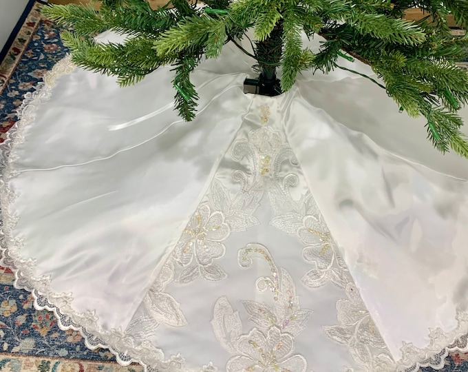 Wedding Dress Christmas Tree Skirt, Custom Tree Skirt , Heirloom