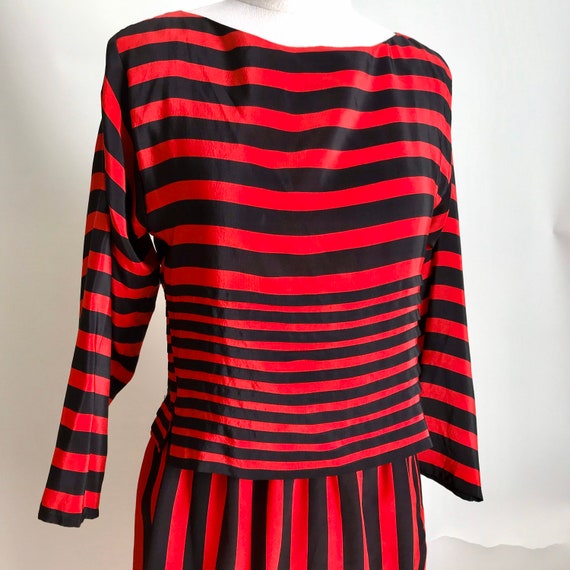 Vintage 80s Silk Stripe Skirt set//Black and Red … - image 1