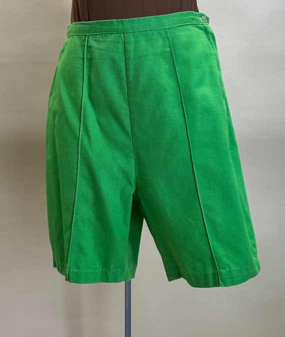 Vintage High Waist Bright Green Shorts