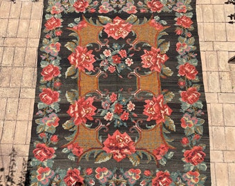 Ancient Karabagh Kilim carpet Hand woven in wool in the Caucasus in the 1950s Measurements 232x172 cm floral design from 2400.00 to 1990.00