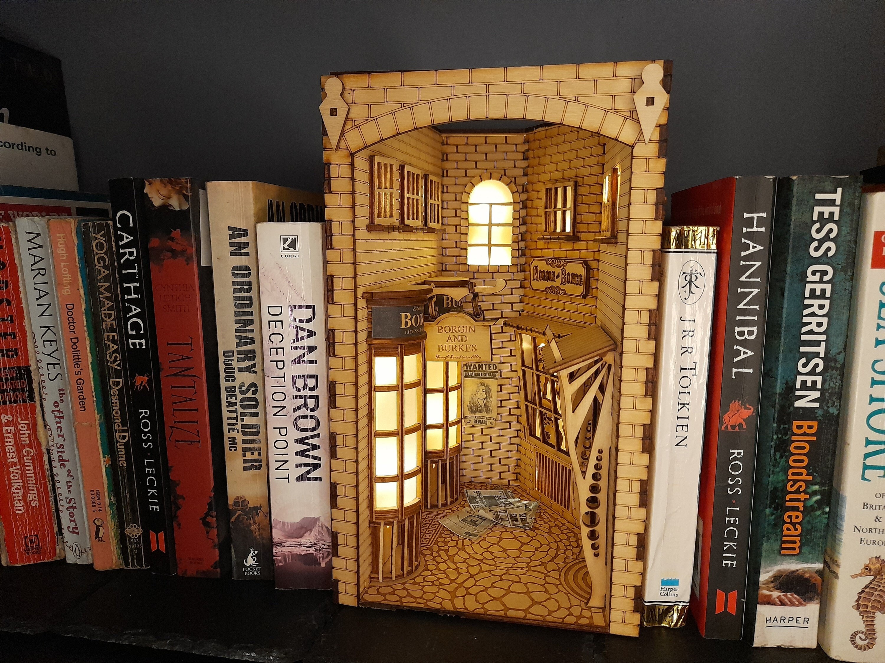 Flame Common Room, DIY Wizard Book Nook, Harry Potter Inspired Bookshelf  Insert