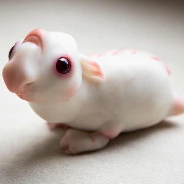 Baby alien guinea pig - hamster miniature, weird sculpture of alien mouse figurine doll, felt baby alien mice mouse fugurine, weird art toy