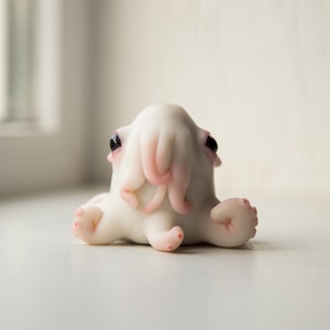 OOAK octopus baby doll, baby cthulhu anime figurine, kraken cthulhu miniature creature art doll, weird art sculpture octopus animal doll image 3