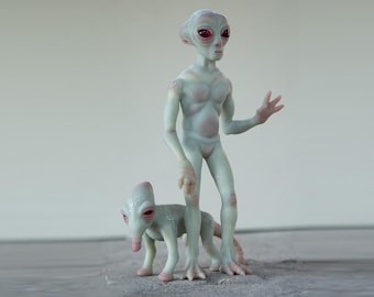 Roswell Alien Sculpture, New Mexico Cryptid Humanoid with Pet, Area 51 Creature Art Doll