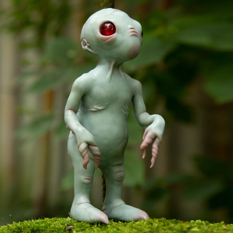 baby alien character