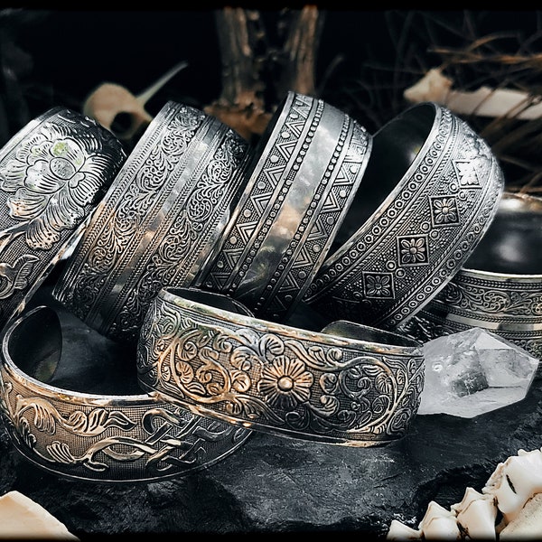 Etched Gypsy Silber Armreif // Vintageschmuck, Armschmuck, Armband, Aztekenschmuck, Berberschmuck, Hippieschmuck, Boho, Indie, Arm Manchette