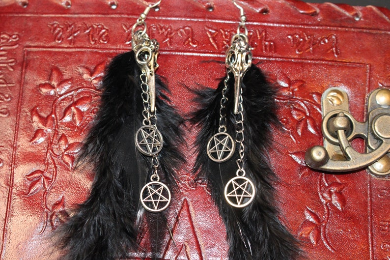 Feather Jewelry Gothic Jewelry Gothic Earrings Witch Jewelry Gothic Witch Witch Hexagon Pentagram Hexagram Wiccan Magic Spell Raven Feather Earrings