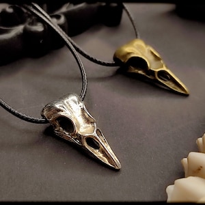Raben Kette in 2 Farben // Rabe, Rabenschädel, Gothickette, Gothicschmuck, Hexenkette, Hexenschmuck, Halsschmuck, Gothic, Hexe, Wicca