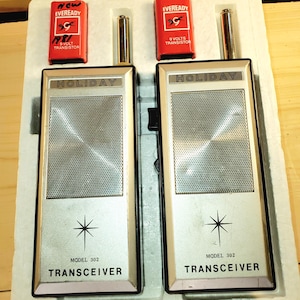 Vintage HOLIDAY Walkie Talkie Set JAPAN Transceiver Model 302
