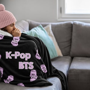 Jungkook, KPOP BTS Army Cozy Black & White Blanket