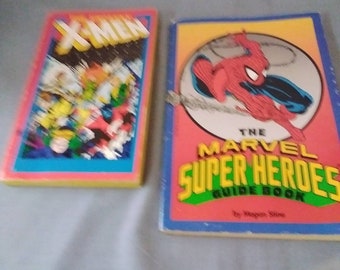 Livres x-men et le guide des super-héros Marvel