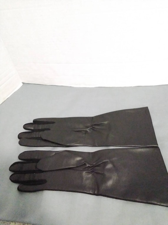 Vintage ladies vinyl gloves - image 1