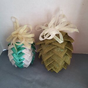 Vintage Christmas Ribbon Ornaments