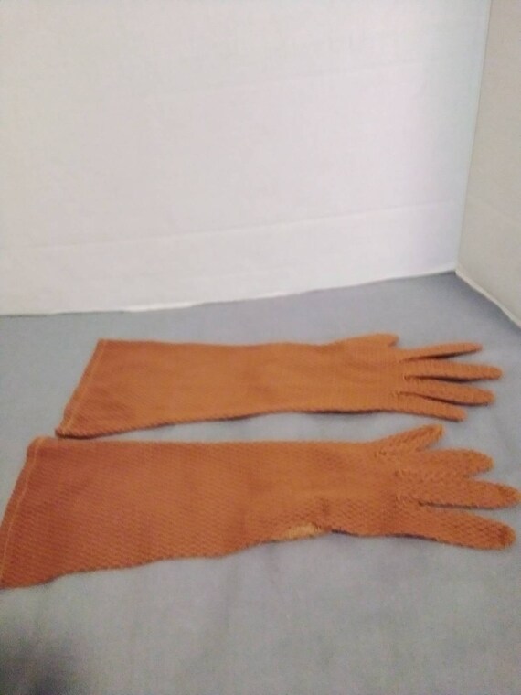 Ladies vintage evening gloves - image 1