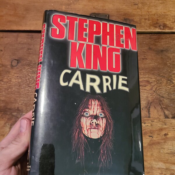 Carrie. Stephen King. New English Library. 1983. First Edition. Second Impression. Scarce.