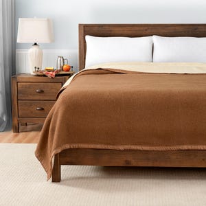 Poyet Motte Aubisque Oversized 500GSM Heavyweight 100% Wool Blanket, Twin Size, Camel/Natural – Made In France