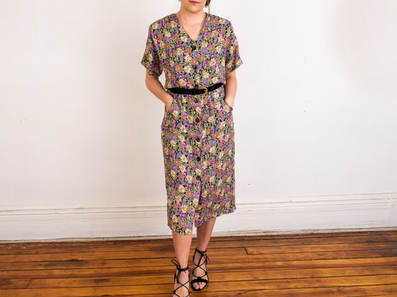 button front floral dress with pockets - image 3