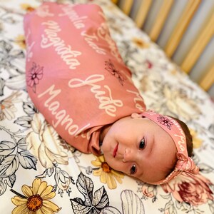 Personalized Swaddle | Swaddle Blanket Girl | Swaddle Blanket with bow  | swaddle set | swaddle and cap for a boy | Swaddle and bow set
