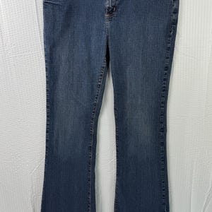 Old Navy Medium Wash Y2K Flared Low Rise Denim Jeans, Size 14 Stretch