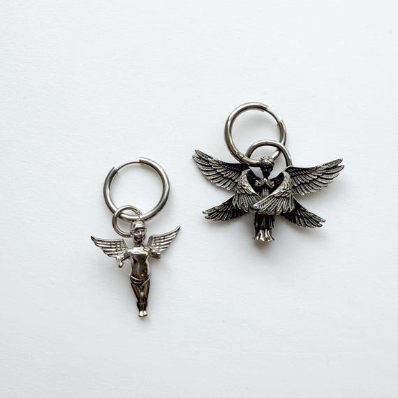 シルバーフープピアス、セラフィムエンジェルピアス、ドロップピアス