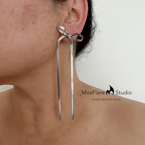 Orecchini a farfalla in argento, orecchini pendenti, orecchini a perno in argento, orecchini a catena a serpente, orecchini carini, orecchini vistosi, regalo per lei
