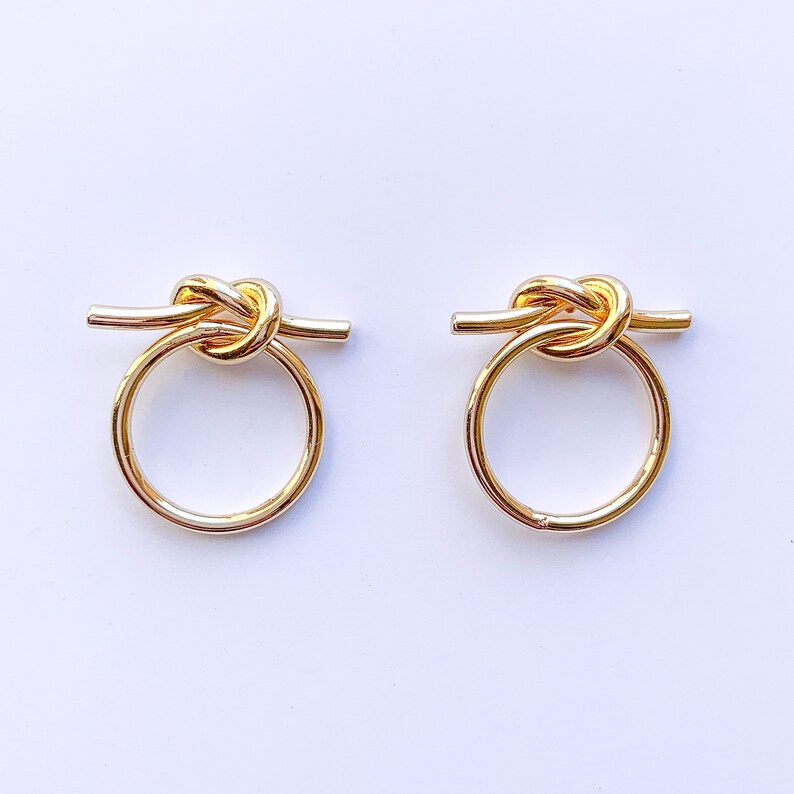 Gold knot hoop earrings Clearance