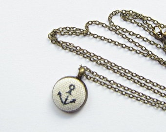 Maritime necklace with XS pendant Anker Love