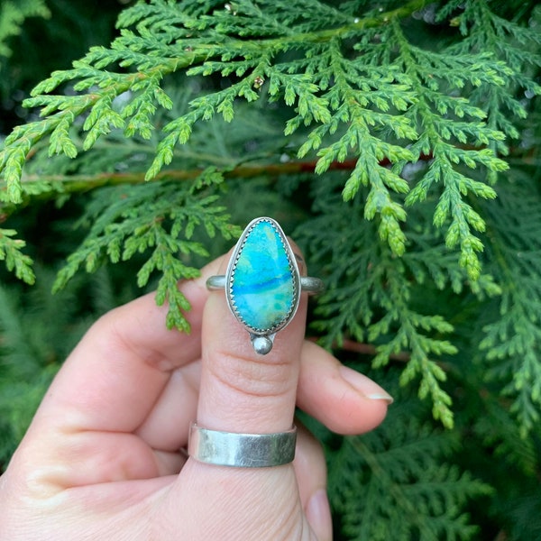 Blue Peruvian Opal Size 9 Ring