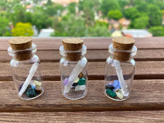 Selenite & 7 chakra stones wish bottle