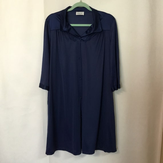 Vanity Fair Vintage Robe, Great Condition