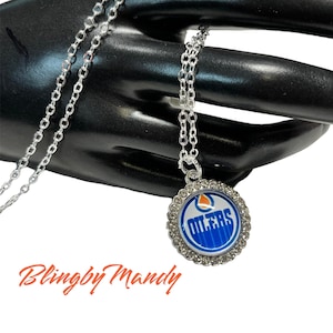 Cool Hockey Charm Necklace/Girls love Hockey/Edmonton Oilers/NHL, really pretty. You choose length/Great gift for Her/Mom/Wife/FAN