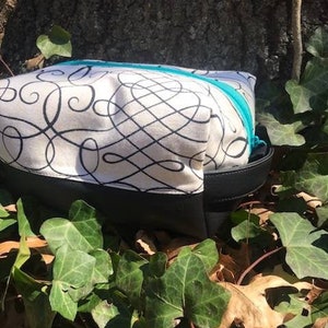 Boxy, Dopp kit style bag