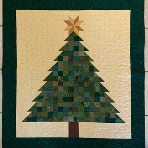 Christmas Tree WallHanging or Toddler Quilt Pattern