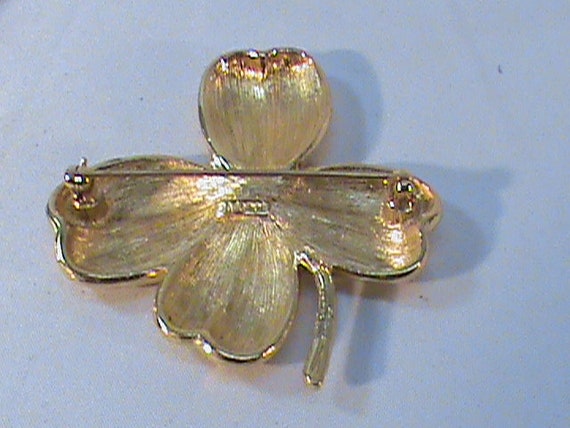 2-Vintage MONET Gold And Gold/Green Brooches - image 6