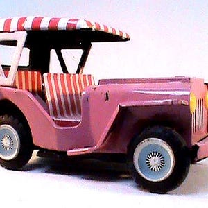 ヴィンテージ ピンク ジープ ブリキおもちゃ 5 x 6インチ 現状渡し